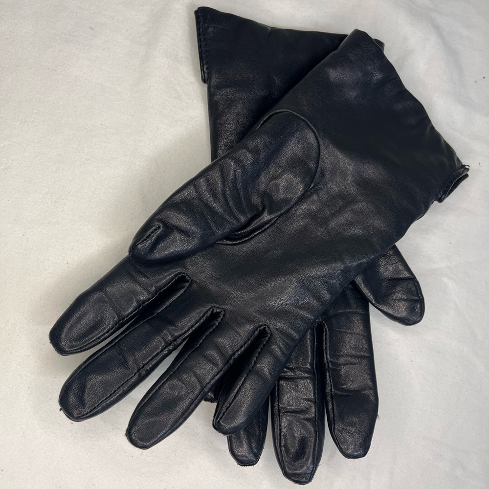 Fownes black genuine leather gloves with cashmere and lambswool lining size 7